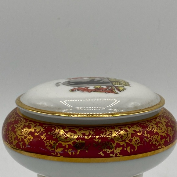 Trinket Dish Schedel Bavarian Porcelain "Berlin" Red, White, Gold. pre-owned - Picture 5 of 5